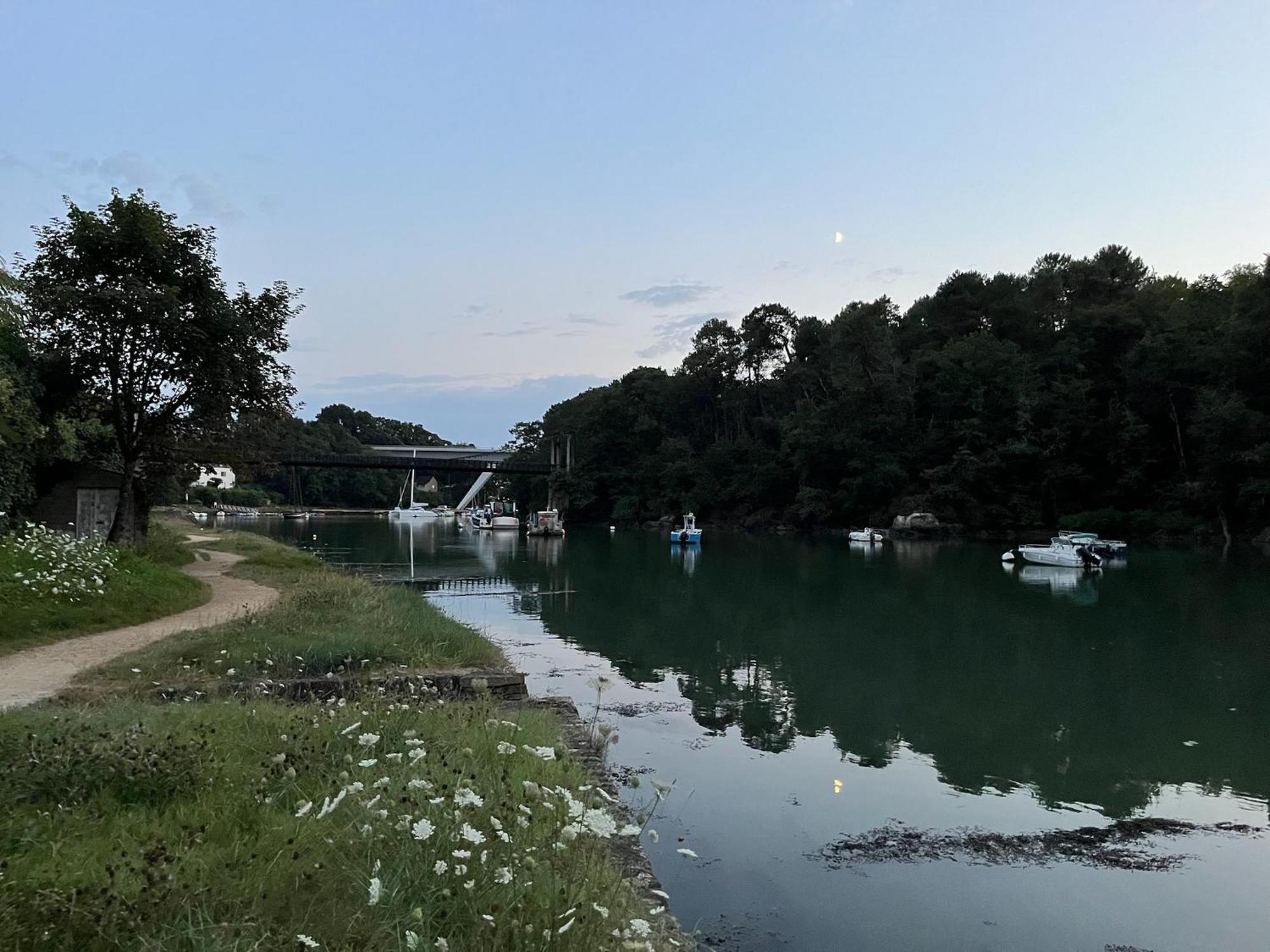 Appartement T2 Vue Sur La Riviere Avec Garage Privatif - Port De Saint-Goustan Auray Buitenkant foto